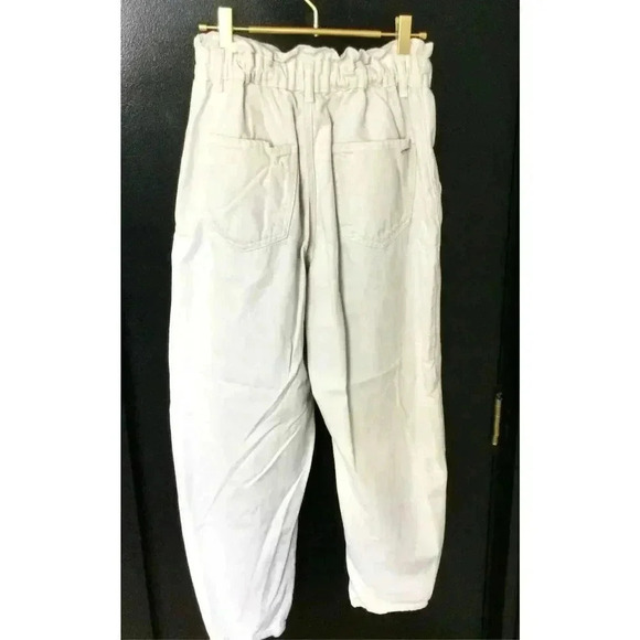 Zara Womens Ivory Baggy Fit Paper Bag Carrot Leg Ankle Rigid Jeans Size 6 - Picture 3 of 10